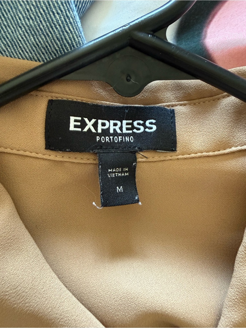 Women’s Express Portofino long Sleeve Dress Shirt - Picture 4 of 4